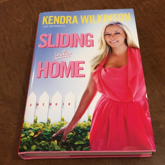 Kendra Wilkinson Sliding Into Home Book - Picture 1 of 3